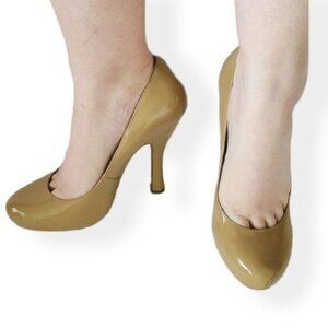Betsey Johnson Nude Heels Stilettos Shoes Pumps Platform Women's WOMANS SIZE 7.5